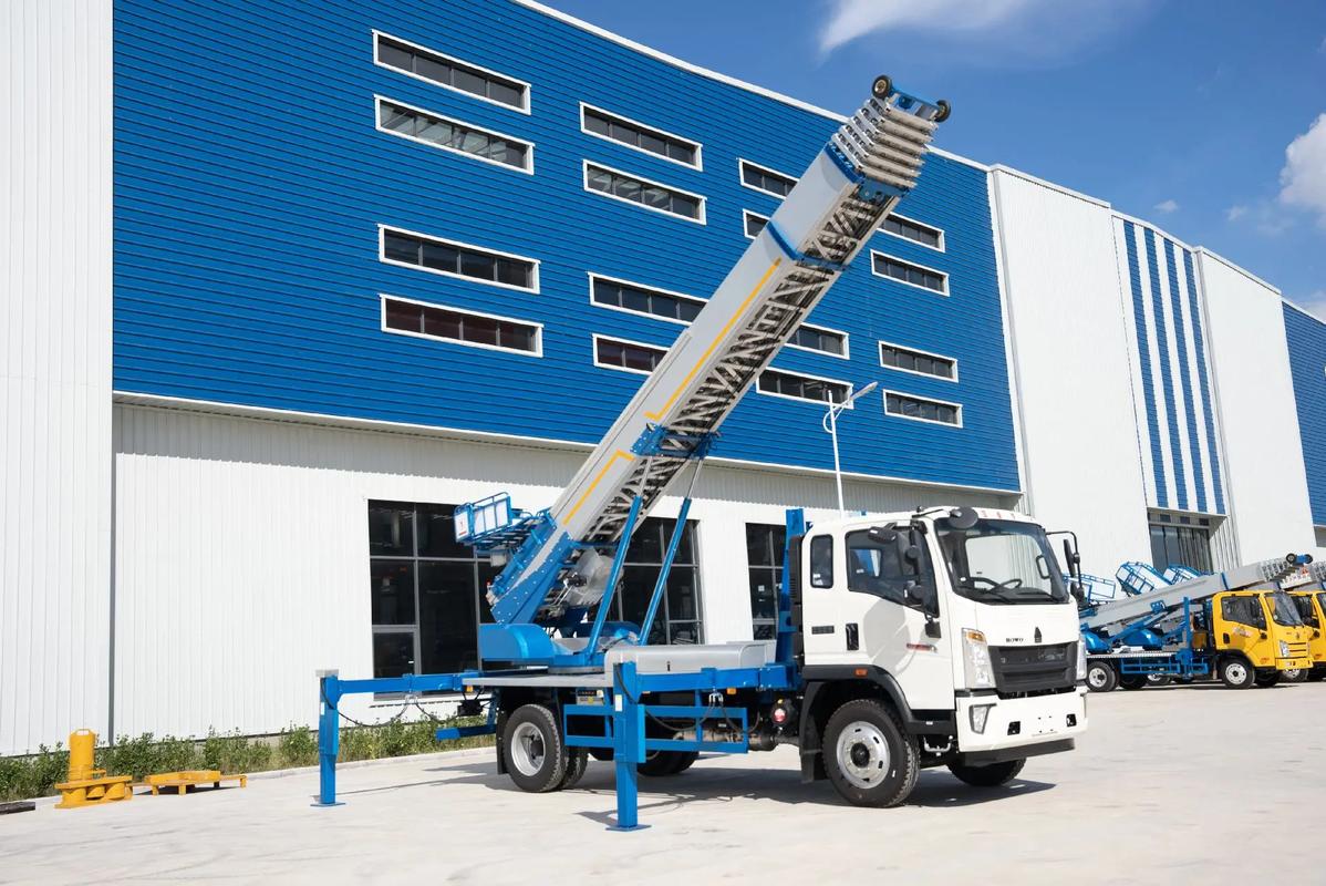 海口小型云梯车上料车租赁多少钱