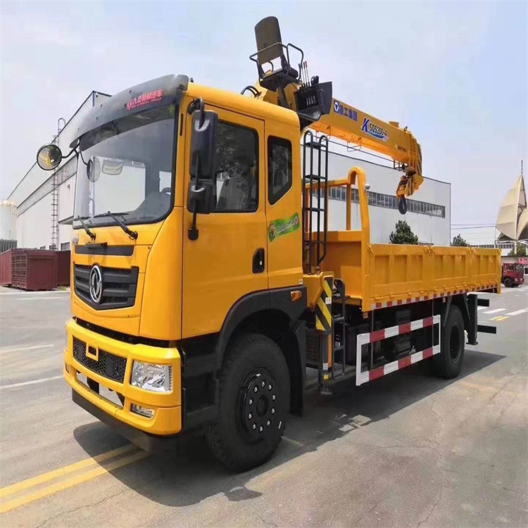 海口附近找一辆随车吊出租