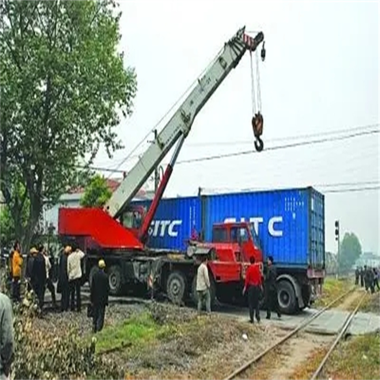 海口如何快速找到附近的吊车救援公司