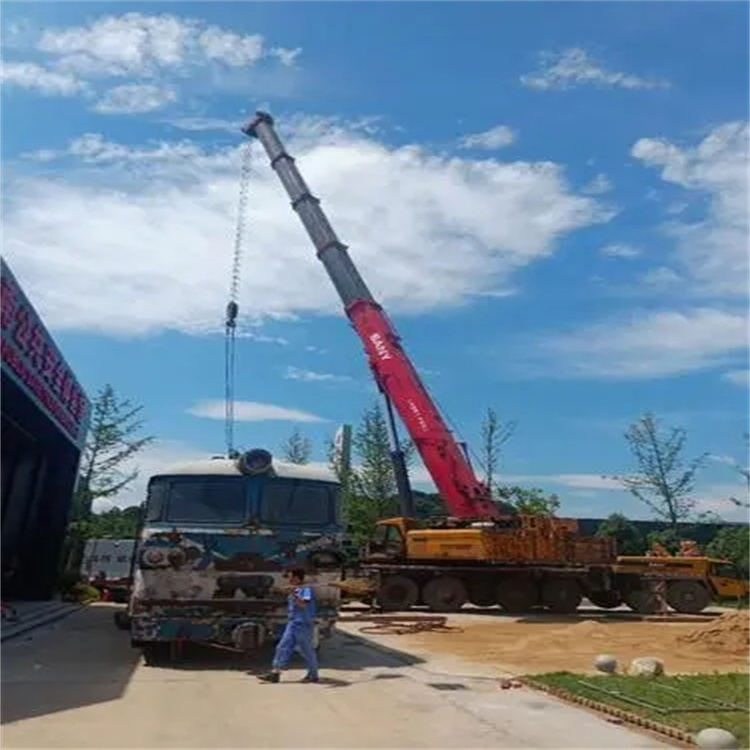 海口吊车出租｜16吨汽车吊｜工地吊装/设备吊运｜灵活调度_专业团队