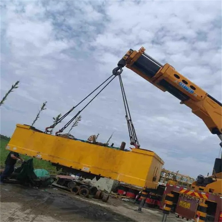 海口随车吊吊集装箱怎么吊